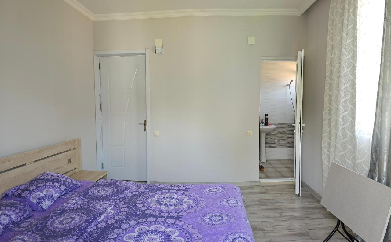 Tete Guest House Batoumi Extérieur photo