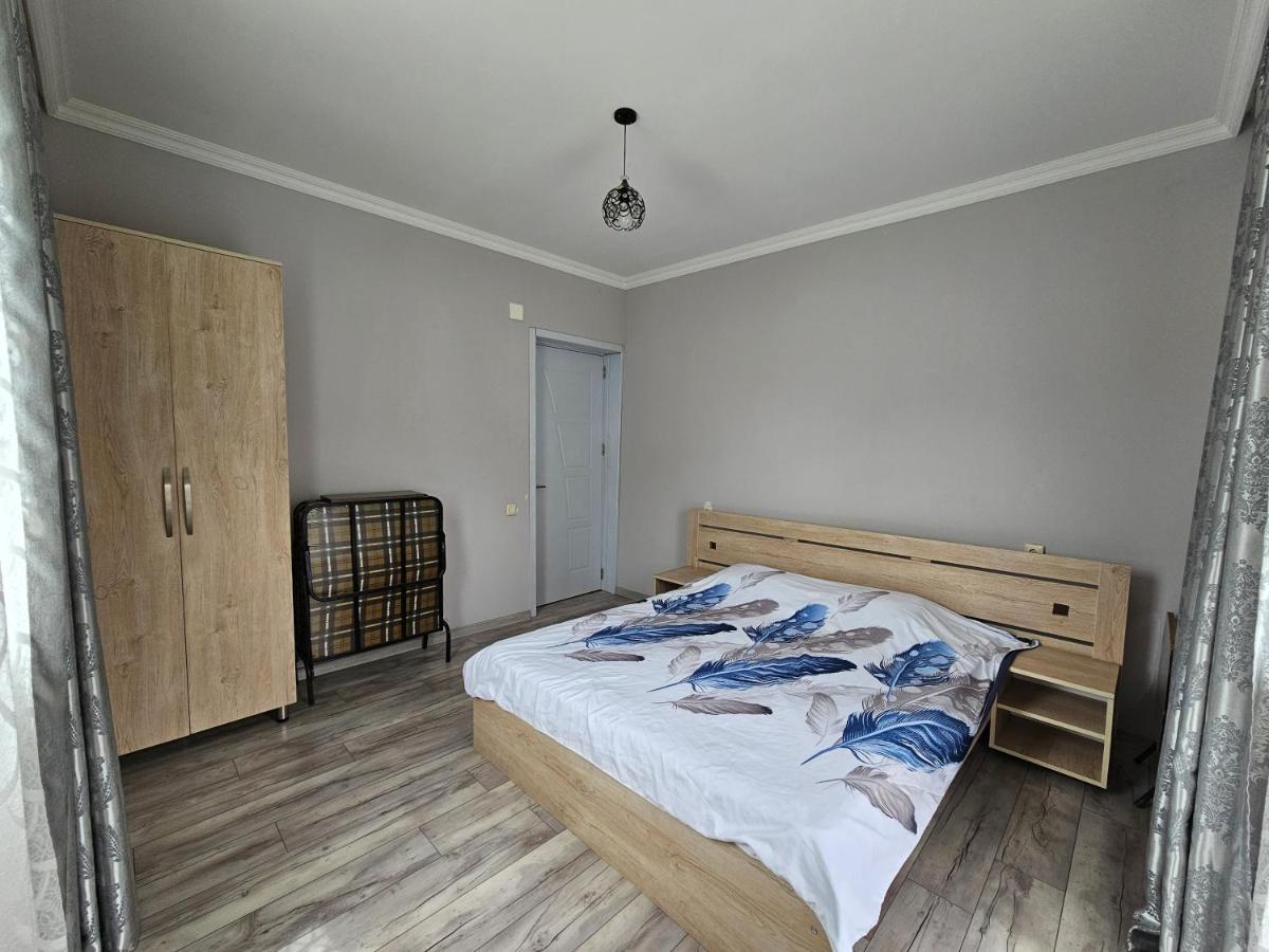 Tete Guest House Batoumi Chambre photo